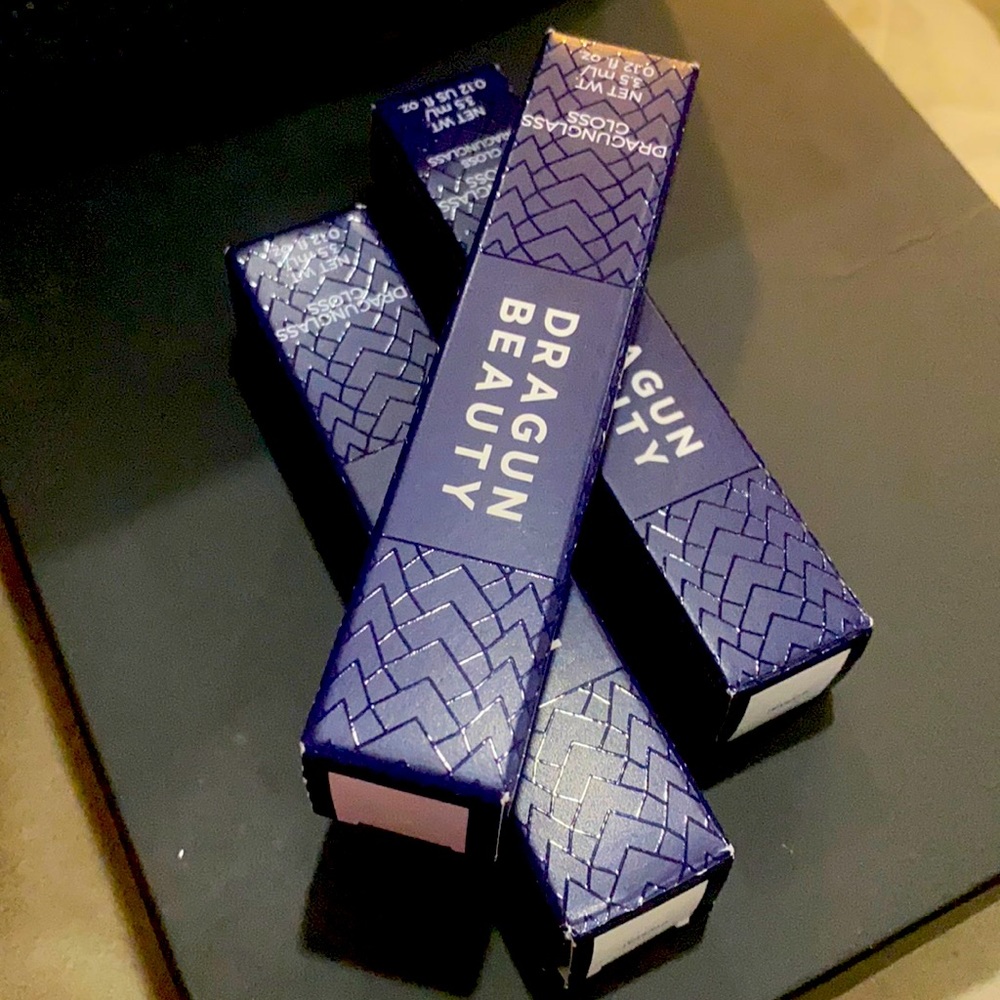 NEW  LIP GLOSS by Dragun Beauty